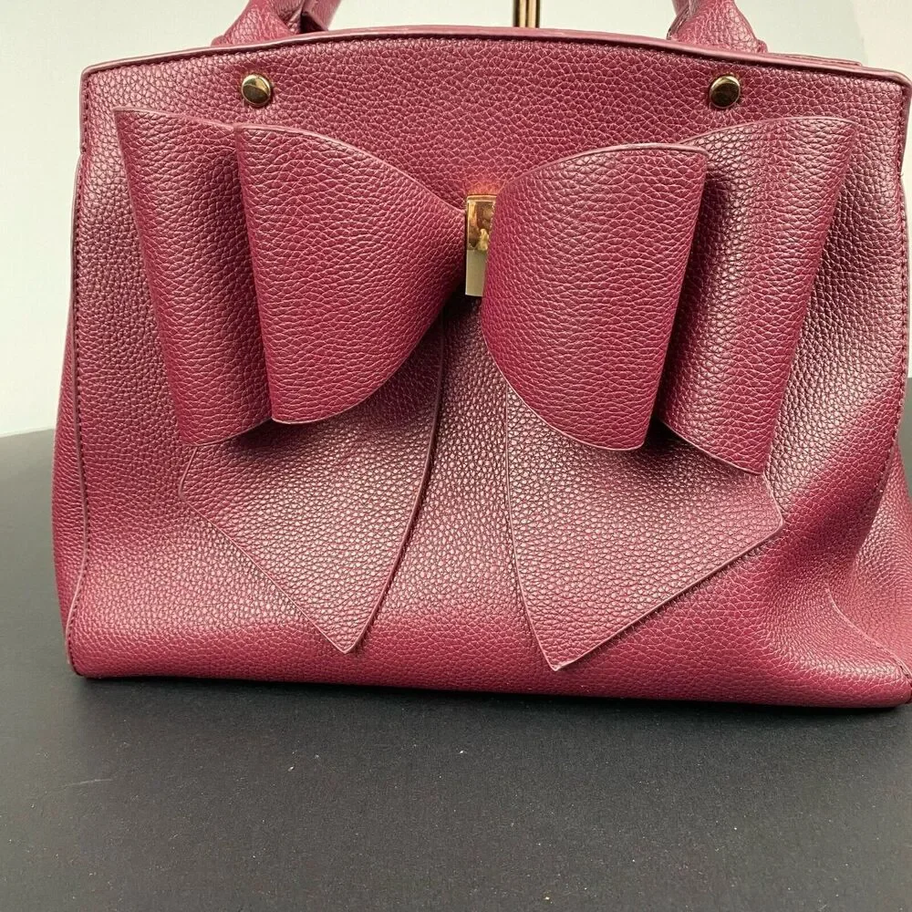 Crossi New York women's Deep Burgundy Handbag.casual travel - Picture 13 of 16